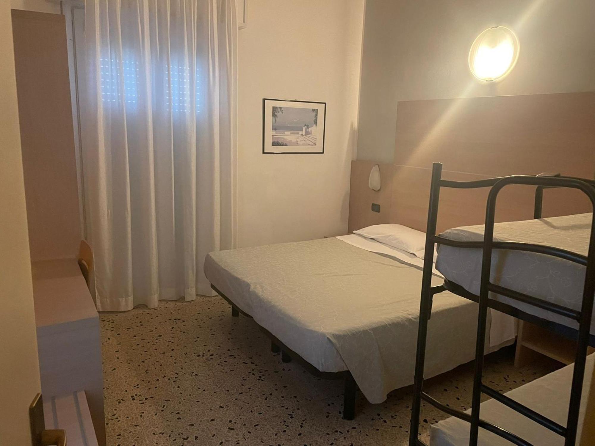 Hotel Veliero Rimini Kültér fotó
